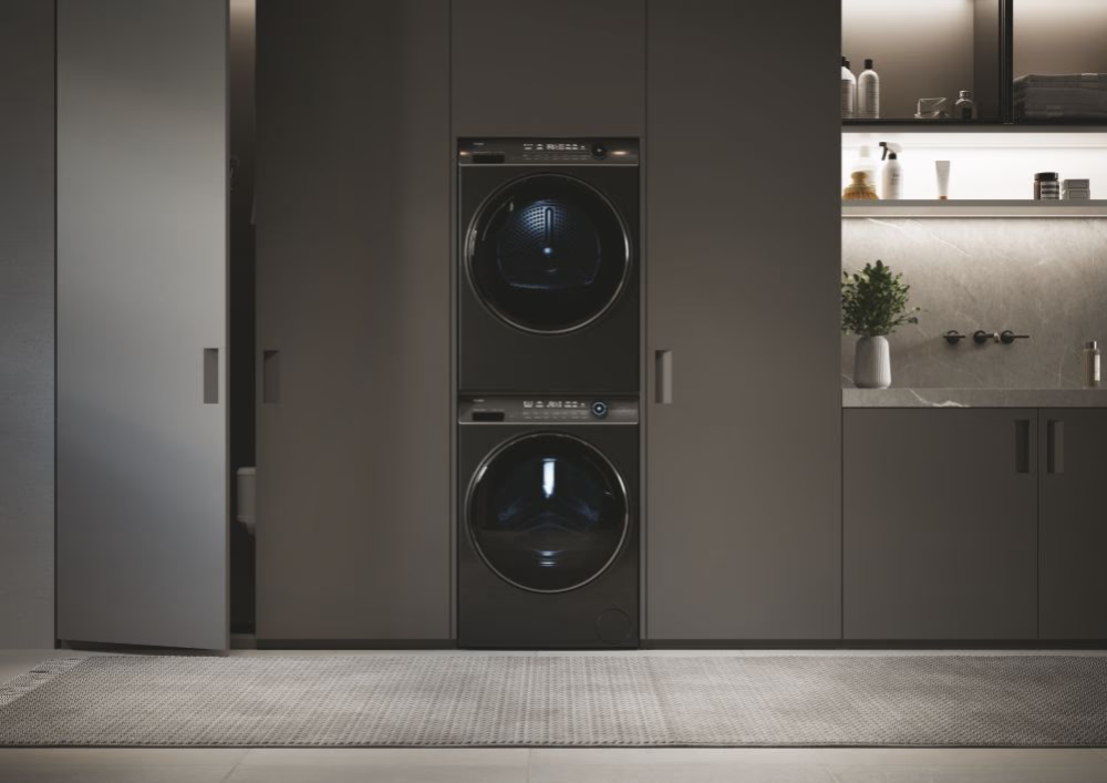 HAIER I-Pro Series 7 Plus HD90-A3Q979SU1 WiFi-enabled 9 kg Heat Pump Tumble Dryer - Graphite