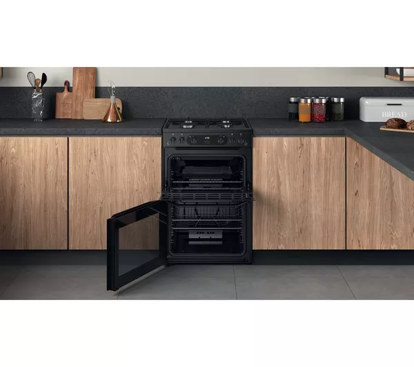HOTPOINT HDM67G0CMB 60 cm Gas Cooker - Black