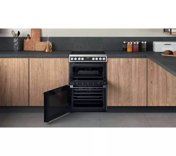 HOTPOINT Multiflow HDM67V8D2CX 60 cm Electric Ceramic Cooker - Stainless Steel