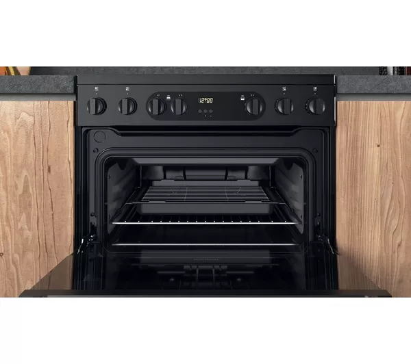 HOTPOINT Multiflow HDM67V9CMB 60 cm Electric Ceramic Cooker - Black