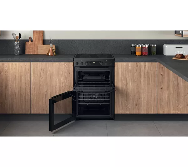 HOTPOINT Multiflow HDM67V9CMB 60 cm Electric Ceramic Cooker - Black
