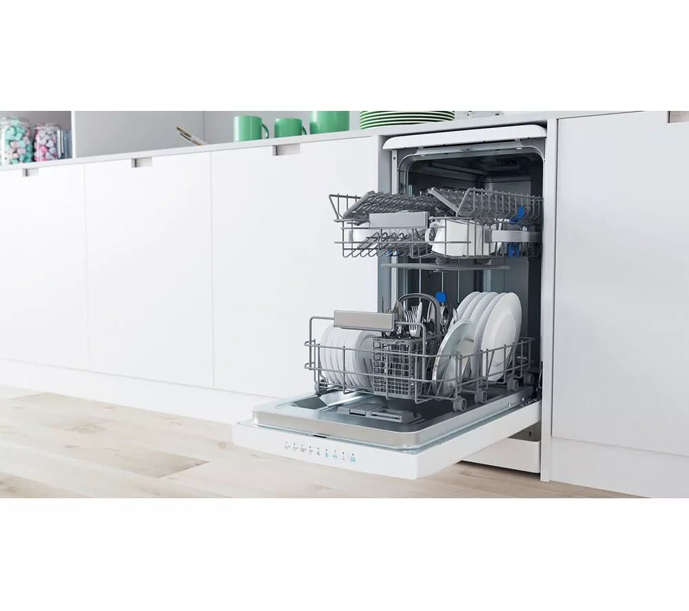 INDESIT DSFO 3T224 Z UK N Slimline Dishwasher - White