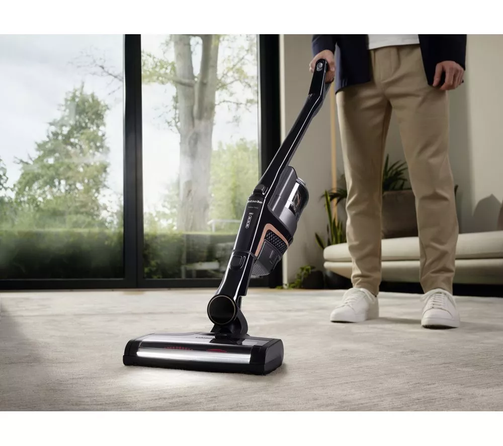 MIELE Triflex HX2 Cat&Dog Cordless Vacuum Cleaner - Obsidian Black