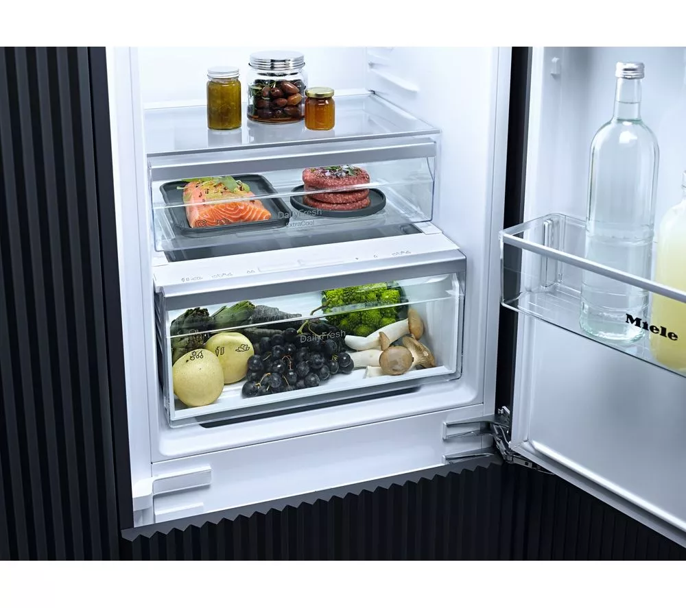 MIELE KDN 7713 E Active Integrated 60/40 Fridge Freezer - Sliding Hinge