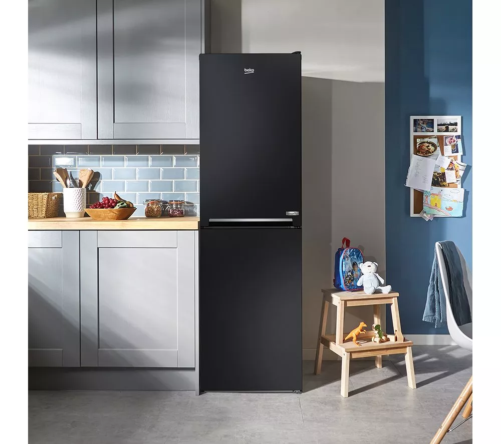 BEKO Pro HarvestFresh CNG4582VA 50/50 Fridge Freezer - Anthracite