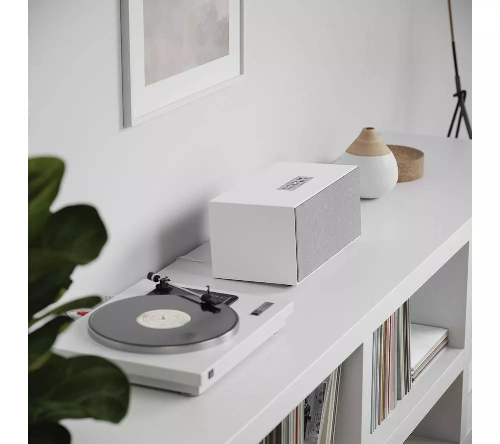 AUDIO PRO C20 Wireless Multi-room Speaker - White