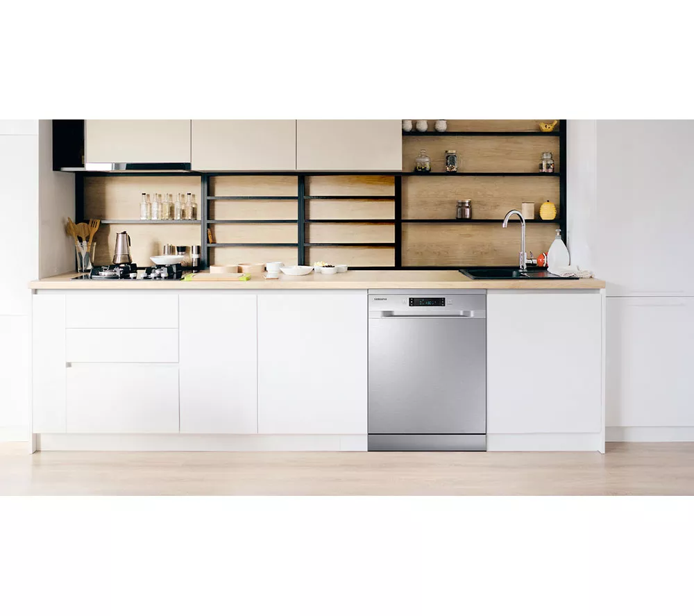 SAMSUNG Series 7 DW60CG550FWQEU Full Size Dishwasher - White