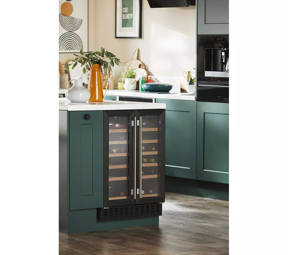 CDA CFWC624BL Wine Cooler - Black