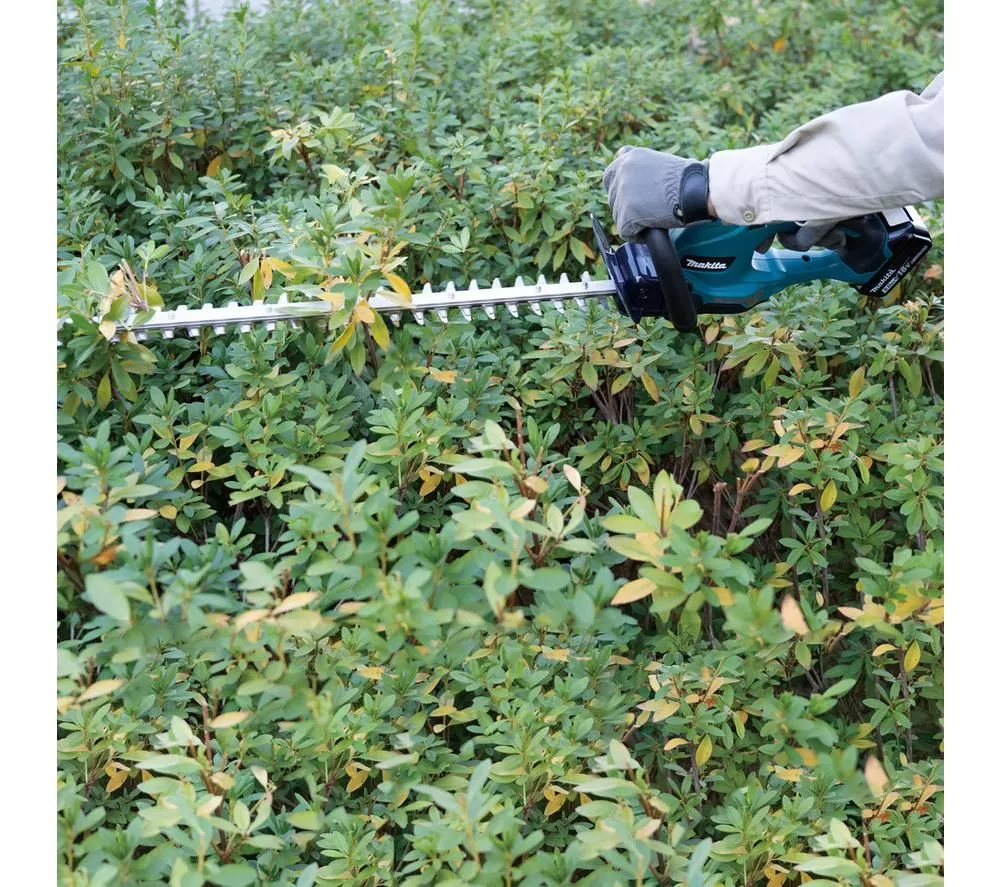 MAKITA LXT DUH507RT Cordless Hedge Trimmer with 1 Battery - Blue & Black