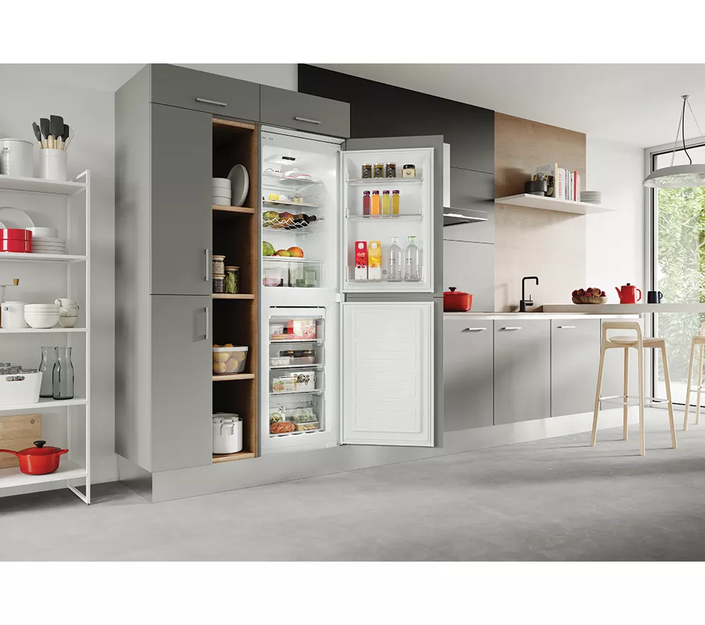 HOOVER HOB50N518EVK Integrated 50/50 Fridge Freezer - Sliding Hinge