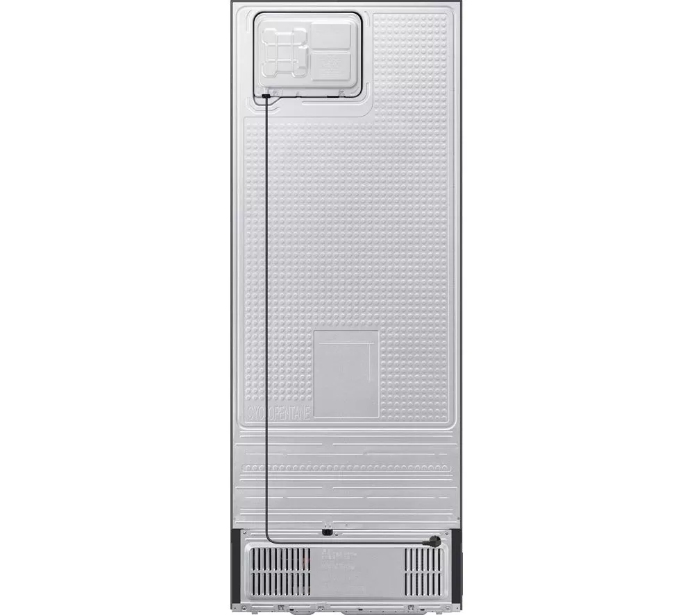 SAMSUNG Series 8 SpaceMax RB53DG703CS9EU 70 30 Smart Fridge Freezer - Silver