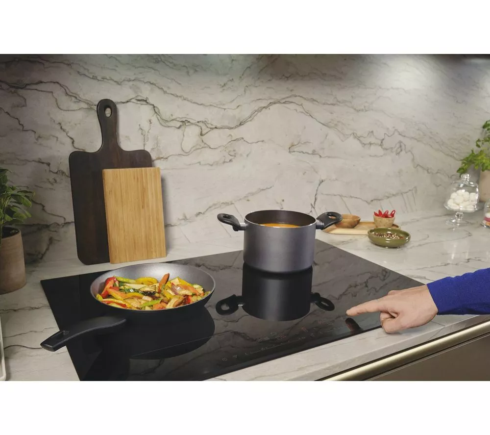 HOOVER HIF84DCS 80 cm Electric Induction Smart Hob - Black