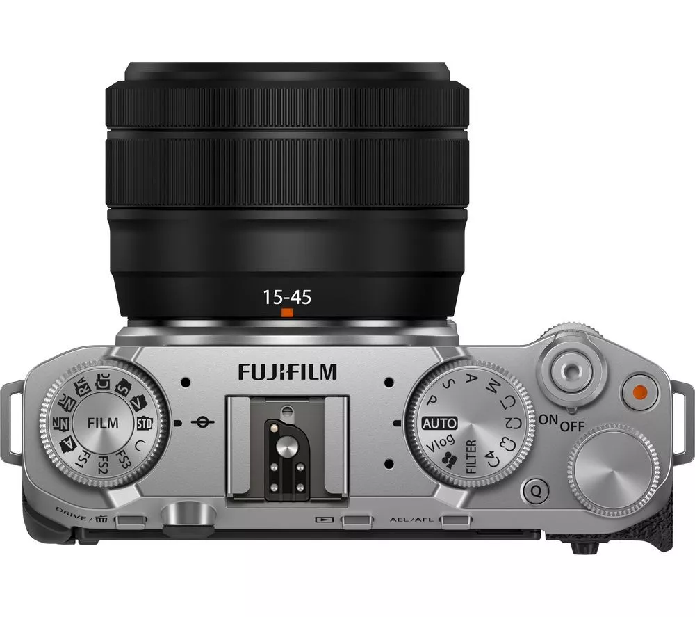 FUJIFILM X-M5 Mirrorless Camera with FUJINON XC 15-45 mm f/3.5-5.6 OIS PZ Lens - Silver