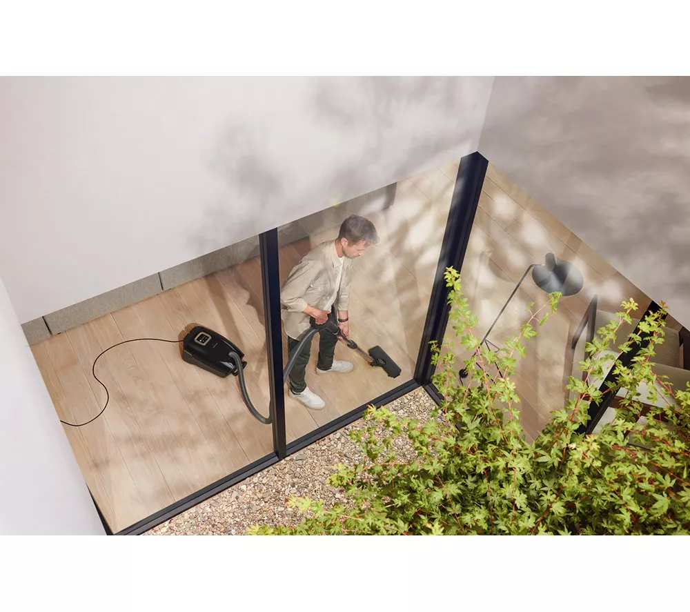 MIELE Guard L1 All Floor Cylinder Bagged Vacuum Cleaner - Black