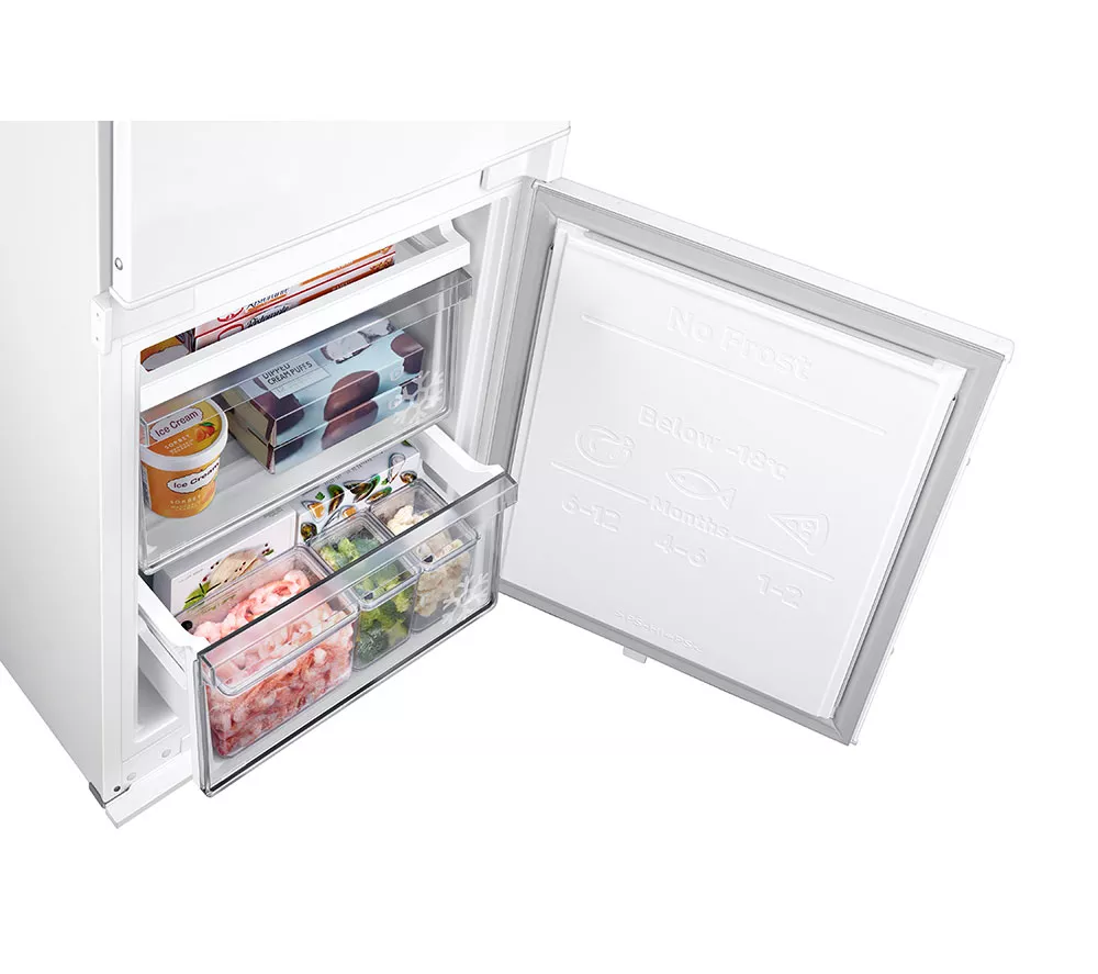 SAMSUNG Bespoke AI Series 6 SpaceMax BRB70F26DES0EU Integrated Smart 70/30 Fridge Freezer - Sliding Hinge, White