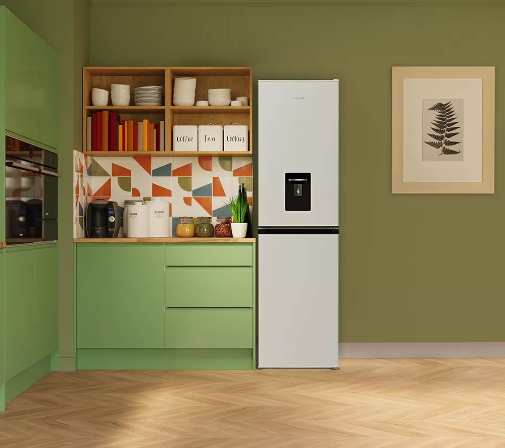 HOTPOINT No Frost HPKH 1261W W4UK 50/50 Fridge Freezer - White
