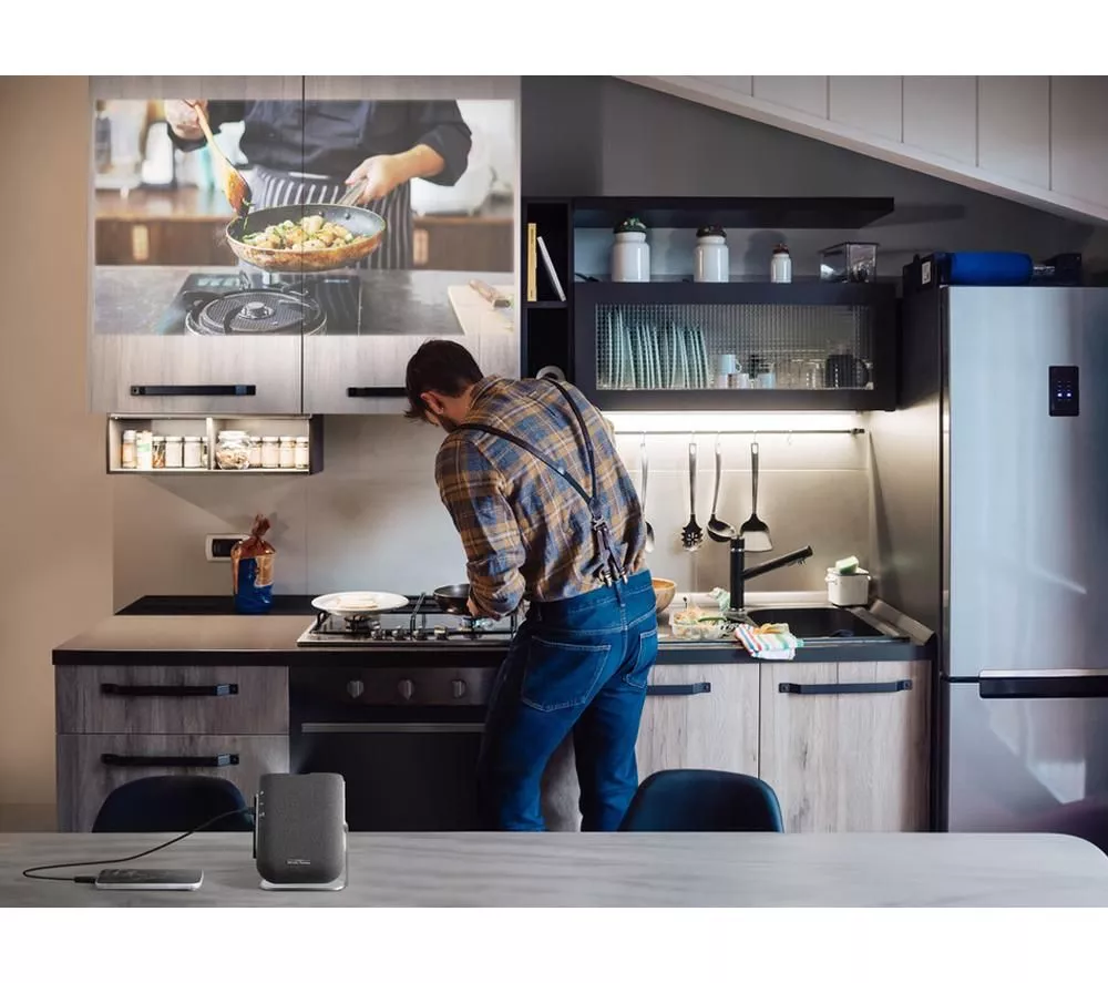 VIEWSONIC M1XE Smart Portable Projector