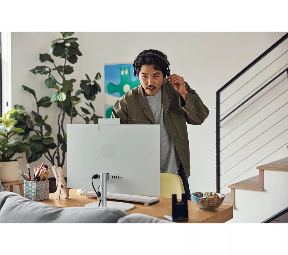 HP 24-cr0059na 23.8" All-in-One PC - Intel® Core™ i3, 256 GB SSD, White