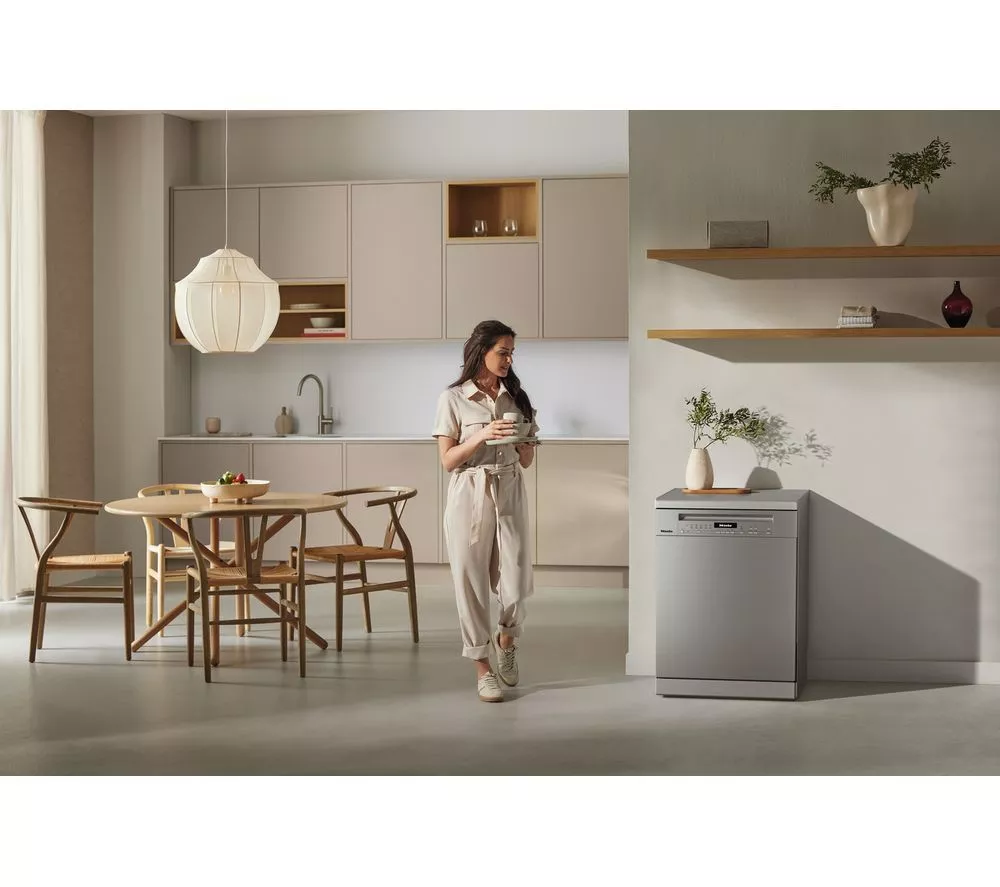 MIELE AutoDos G7040 SC Full-size WiFi-enabled Dishwasher - Clean Steel