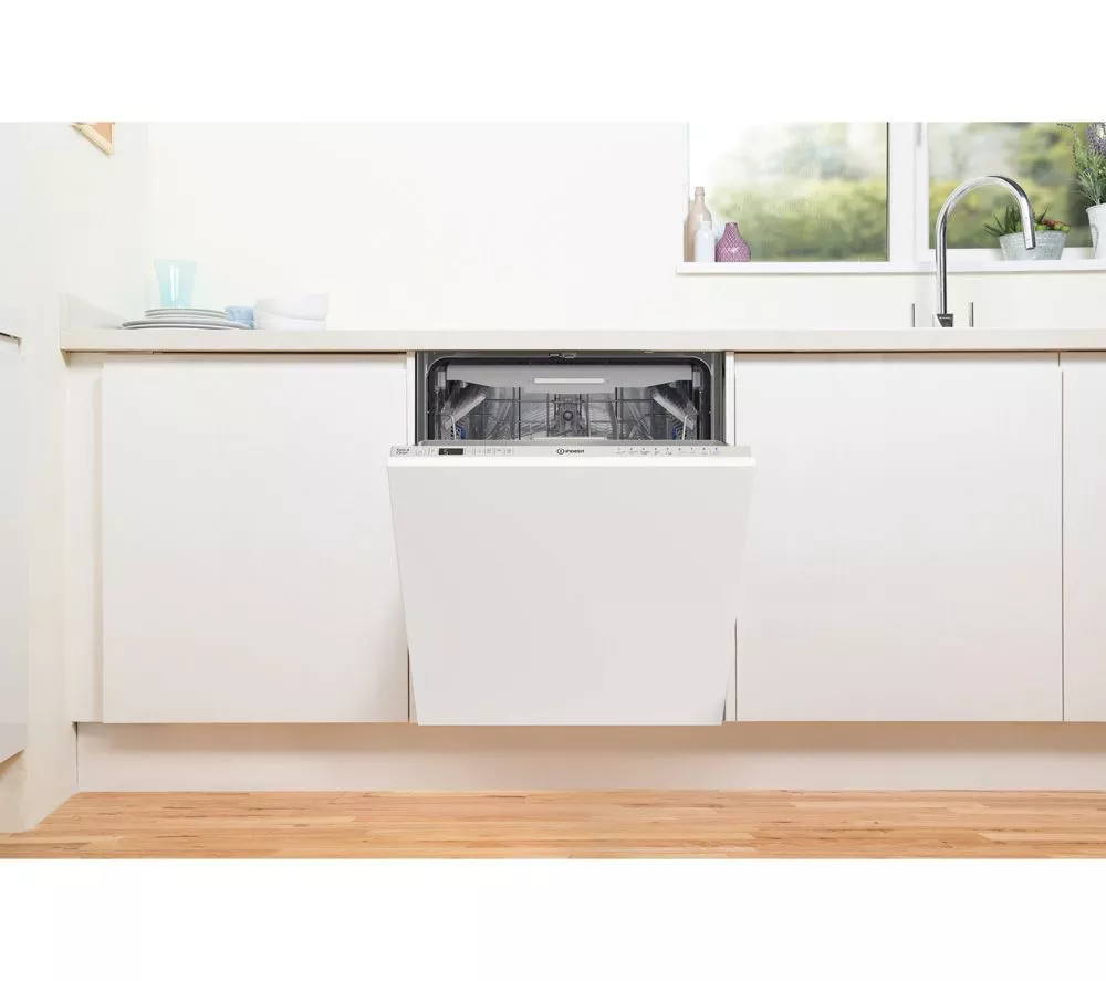 INDESIT DIO3T131 FE UK Full-size Fully Integrated Dishwasher