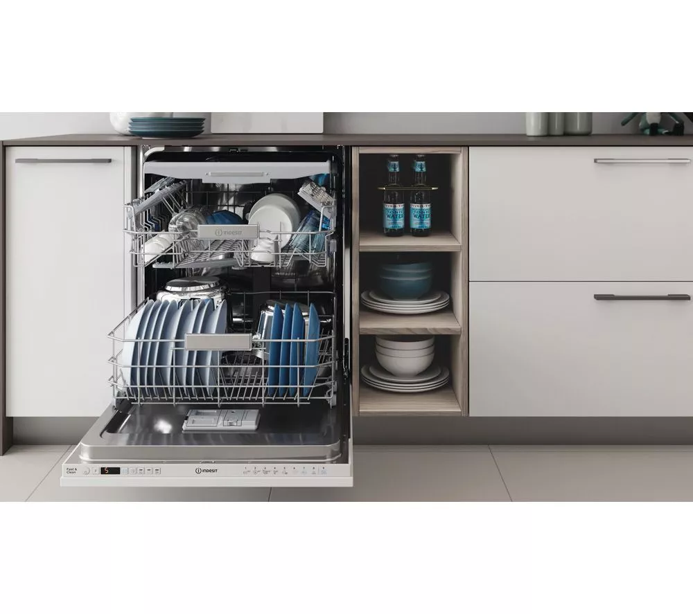 INDESIT DIO3T131 FE UK Full-size Fully Integrated Dishwasher