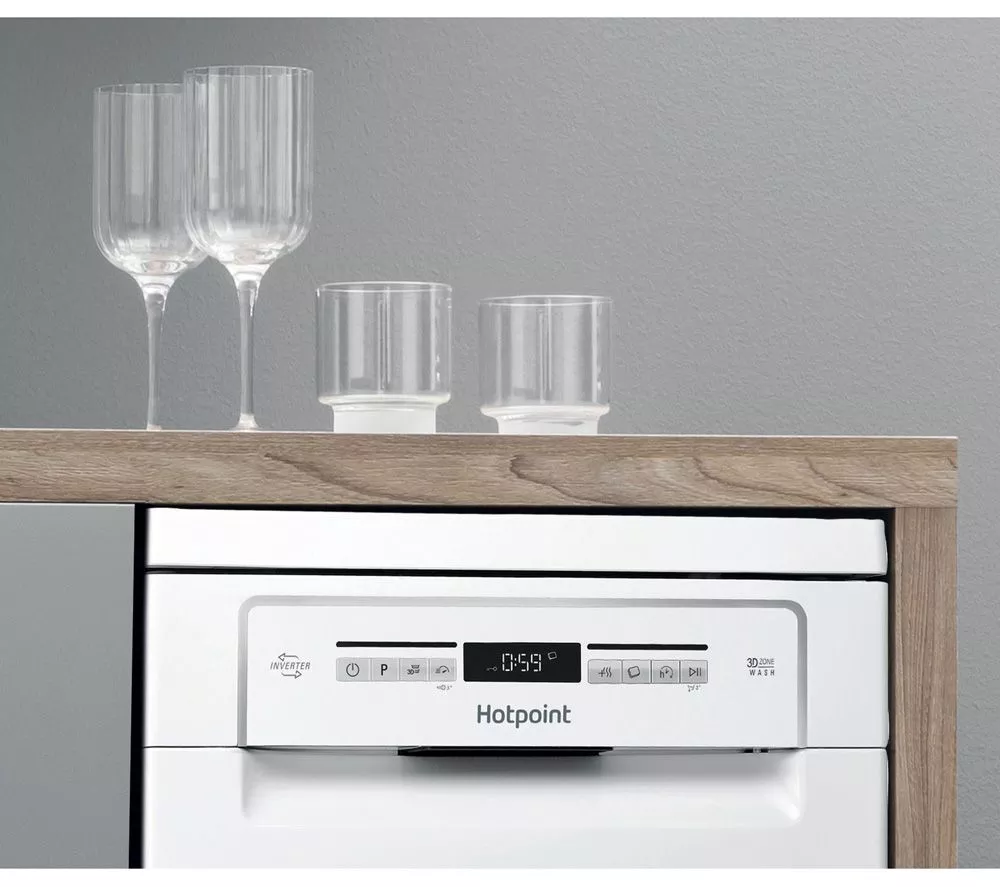 HOTPOINT HSFO 3T223 W UK N Slimline Dishwasher - White