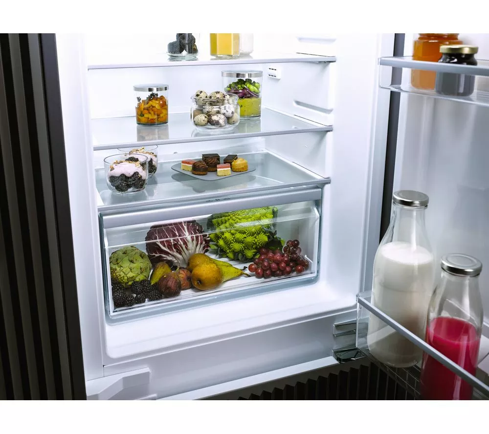 MIELE Active KDN 7724 E Integrated Fridge Freezer - Fixed Hinge
