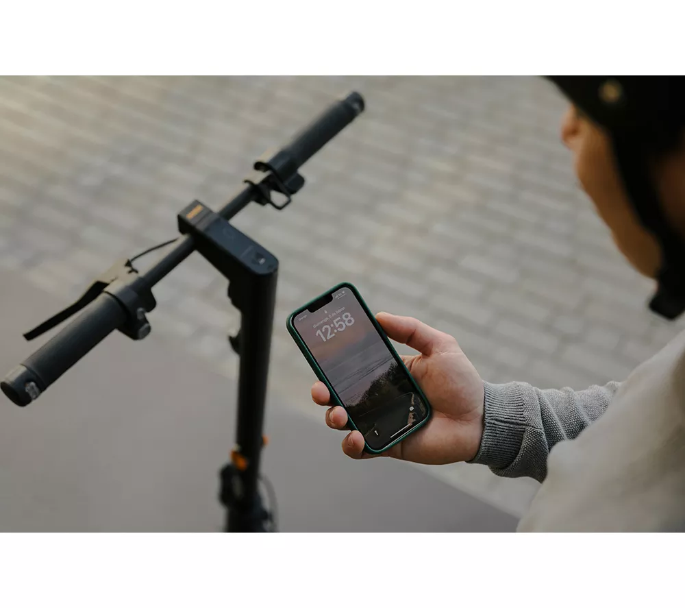 SEGWAY-NINEBOT Max G2 E Electric Folding Scooter - Black