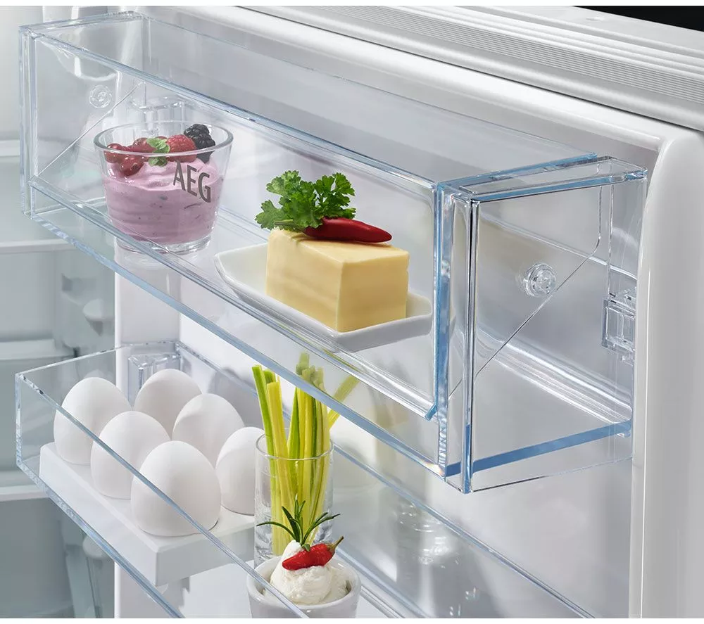 AEG TwinTech OSC6N181ES 6000 Integrated 70 30 Fridge Freezer - Sliding Hinge