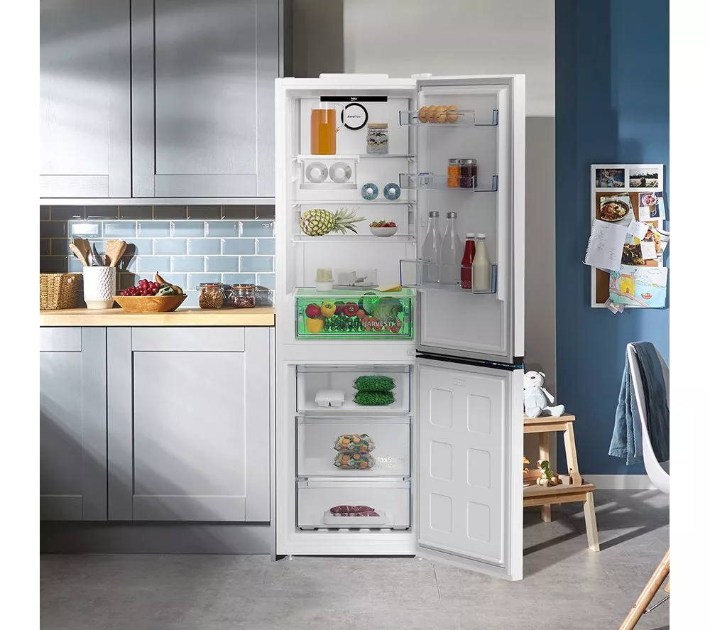 BEKO HarvestFresh CNG6686VW 60 40 Fridge Freezer - White