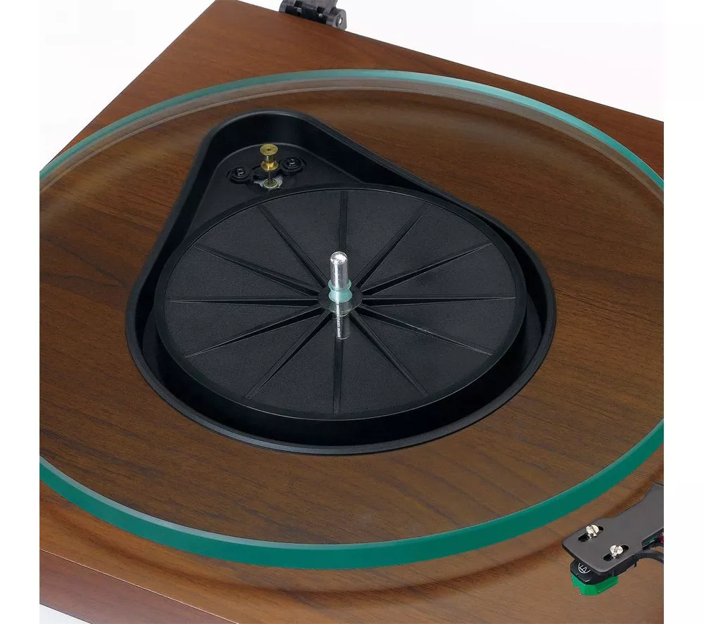 LENCO LBT-225 Belt Drive Bluetooth Turntable - Walnut