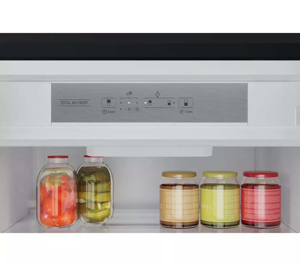 HOTPOINT Total No Frost HTC18 T322 UK Integrated 70 30 Fridge Freezer - Sliding Hinge