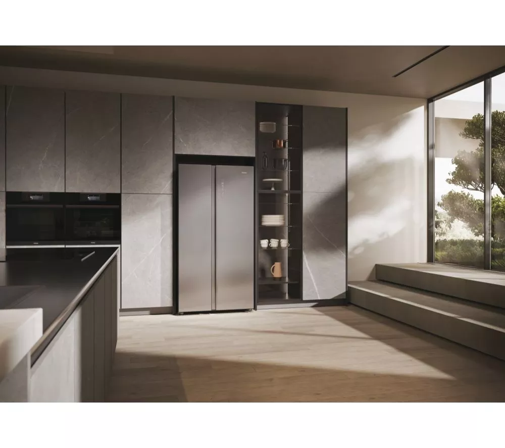 HAIER Series 7 HSW79F18ANMMUK American-Style Smart Fridge Freezer - Silver