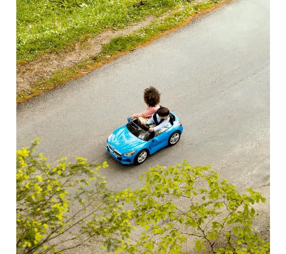 XOOTZ BMW Z4 Roadster Kids Electric Ride-On Car - Blue