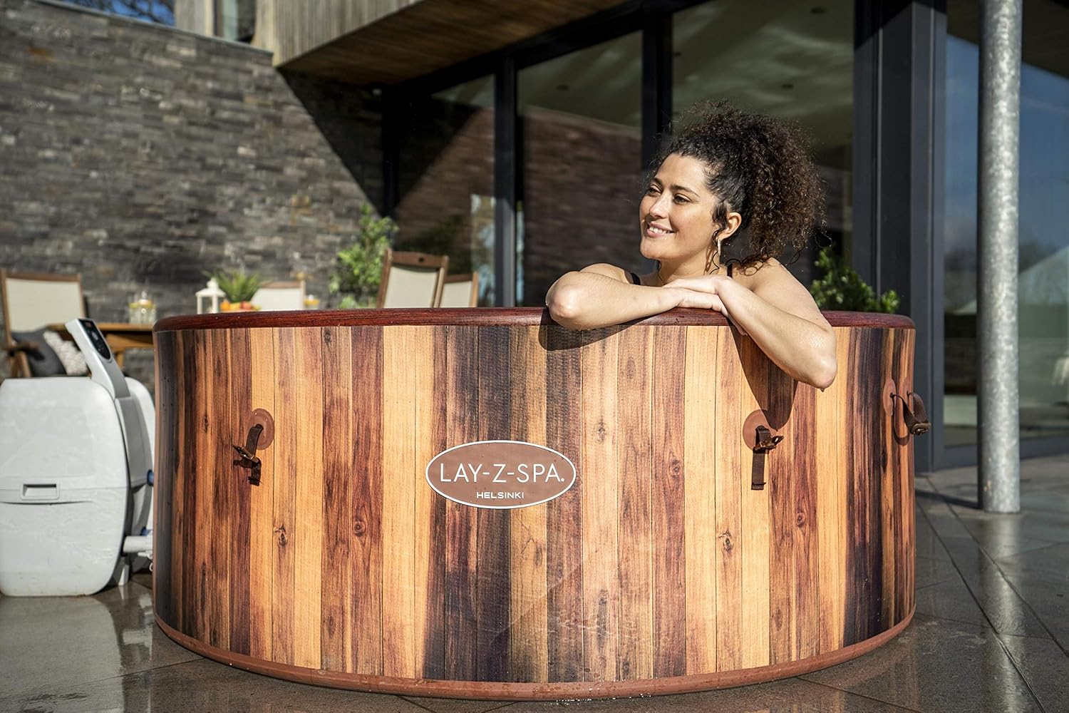LAY-Z-SPA Helsinki AirJet Inflatable Hot Tub
