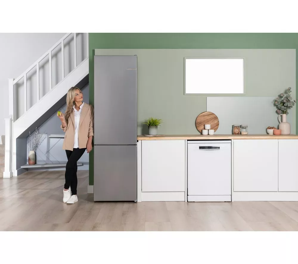 BOSCH Series 4 KGN392LDFG 70 30 Fridge Freezer - Inox