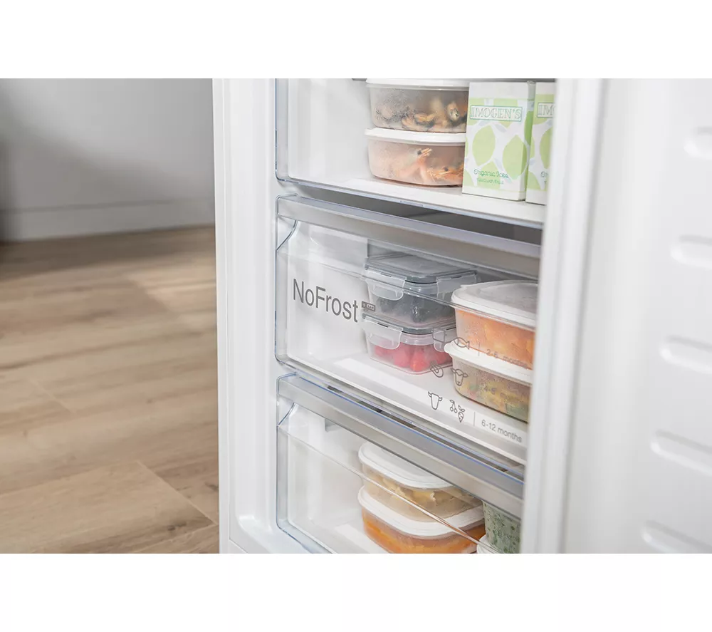BOSCH Series 4 KGN392WDFG 70 30 Fridge Freezer - White
