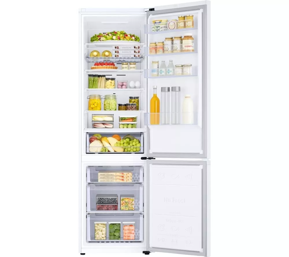 SAMSUNG Series 8 SpaceMax RB38C602EWW EU Smart 70 30 Fridge Freezer - White