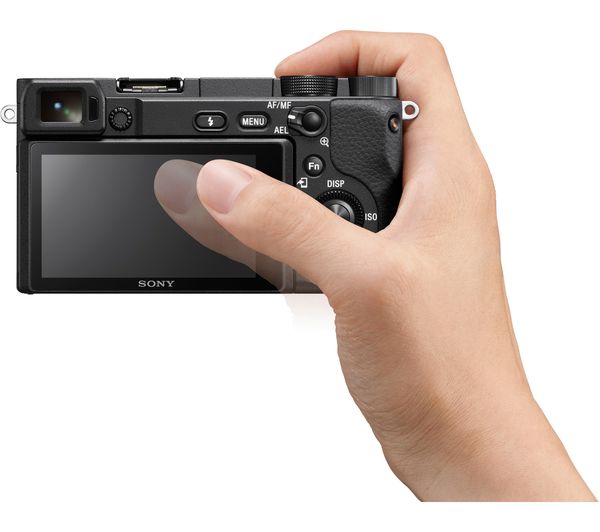 SONY a6400 Mirrorless Camera with E PZ 16-50 mm f 3.5-5.6 OSS Lens