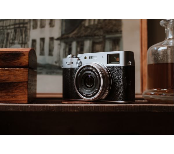 FUJIFILM X100V High Performance Compact Camera - Silver