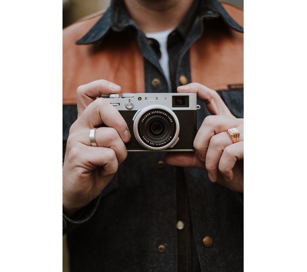 FUJIFILM X100V High Performance Compact Camera - Silver