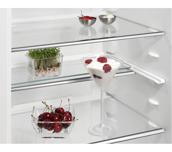 AEG SCE818F6NS Integrated 50 50 Fridge Freezer - Sliding Hinge