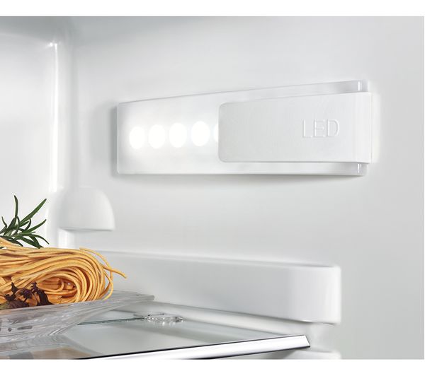 AEG SCE818F6NS Integrated 50 50 Fridge Freezer - Sliding Hinge
