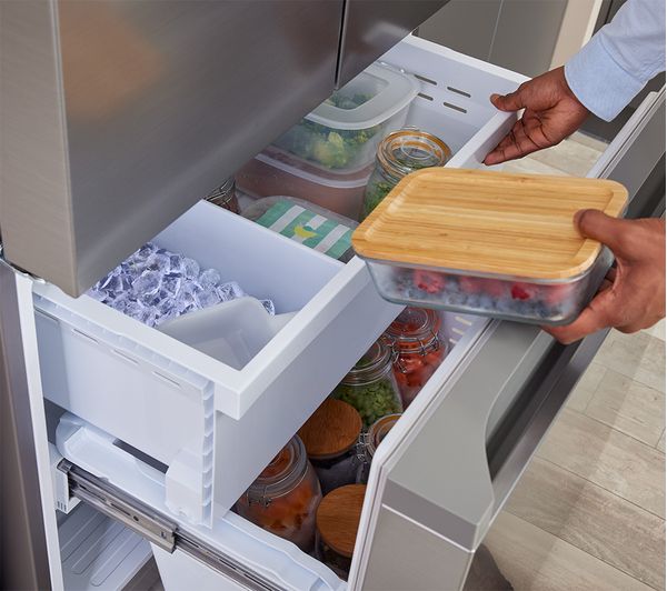 SAMSUNG Series 7 Twin Cooling Plus RF50A5002S9 EU Fridge Freezer - Matte Stainless Steel