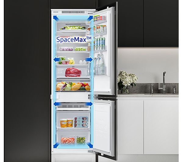 SAMSUNG SpaceMax BRB26705FWW EU Integrated 70 30 Fridge Freezer - Sliding Hinge