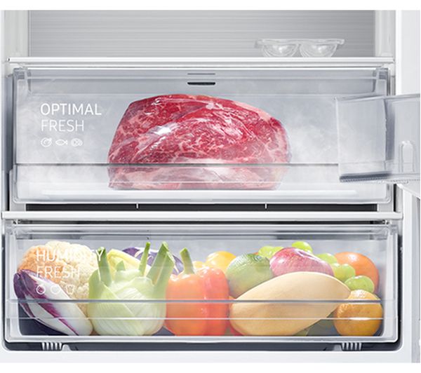 SAMSUNG SpaceMax BRB26705FWW EU Integrated 70 30 Fridge Freezer - Sliding Hinge