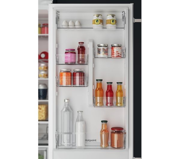 HOTPOINT HTC20 T321 Integrated 70 30 Fridge Freezer - Sliding Hinge