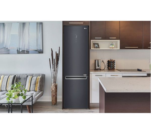 LG Centum GBB92MCABP Smart 70 30 Fridge Freezer - Matte Black